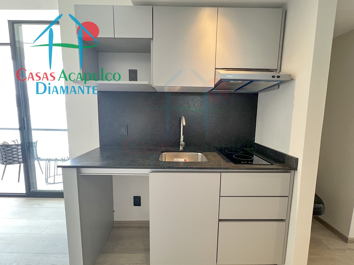 Romano Suites Hab 106-107 - Cocina 2